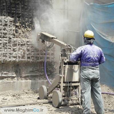 تخریب ساختمان با دستگاه