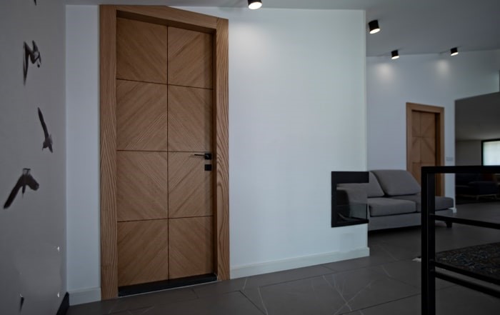 درب چوبی مدرن برای بازسازی خانه